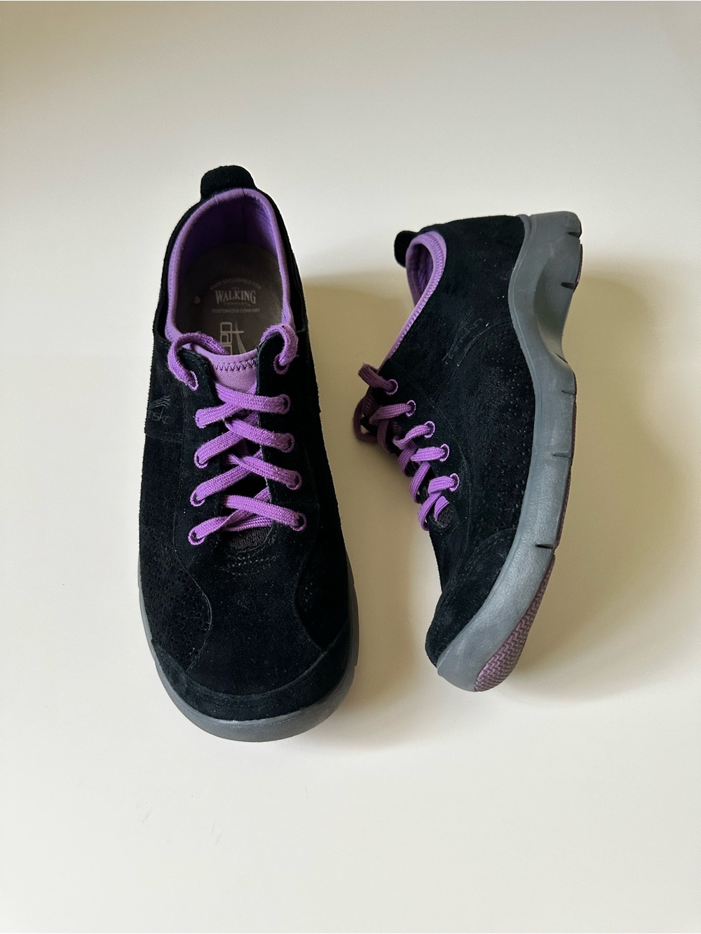 Dansko Walking Lace-up Suede Sneakers|Black Purple